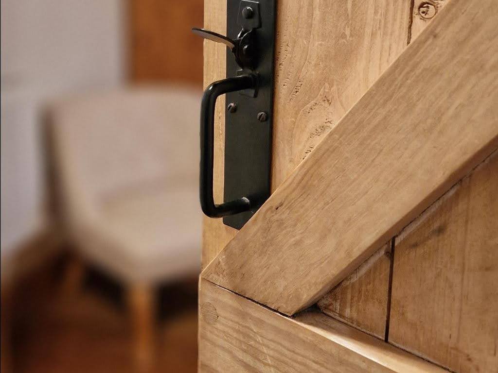 Cottage door detail